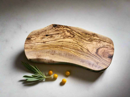 OLIVIKO Oval Olive Wood Cutting Board – 35 cm (14 in)
