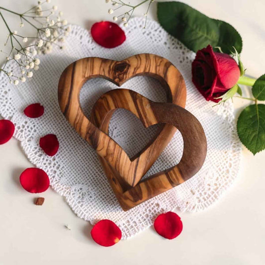 OLIVIKO Interlocked Olive Wood Hearts – Handcrafted Decorative Sculpture | 3 inch