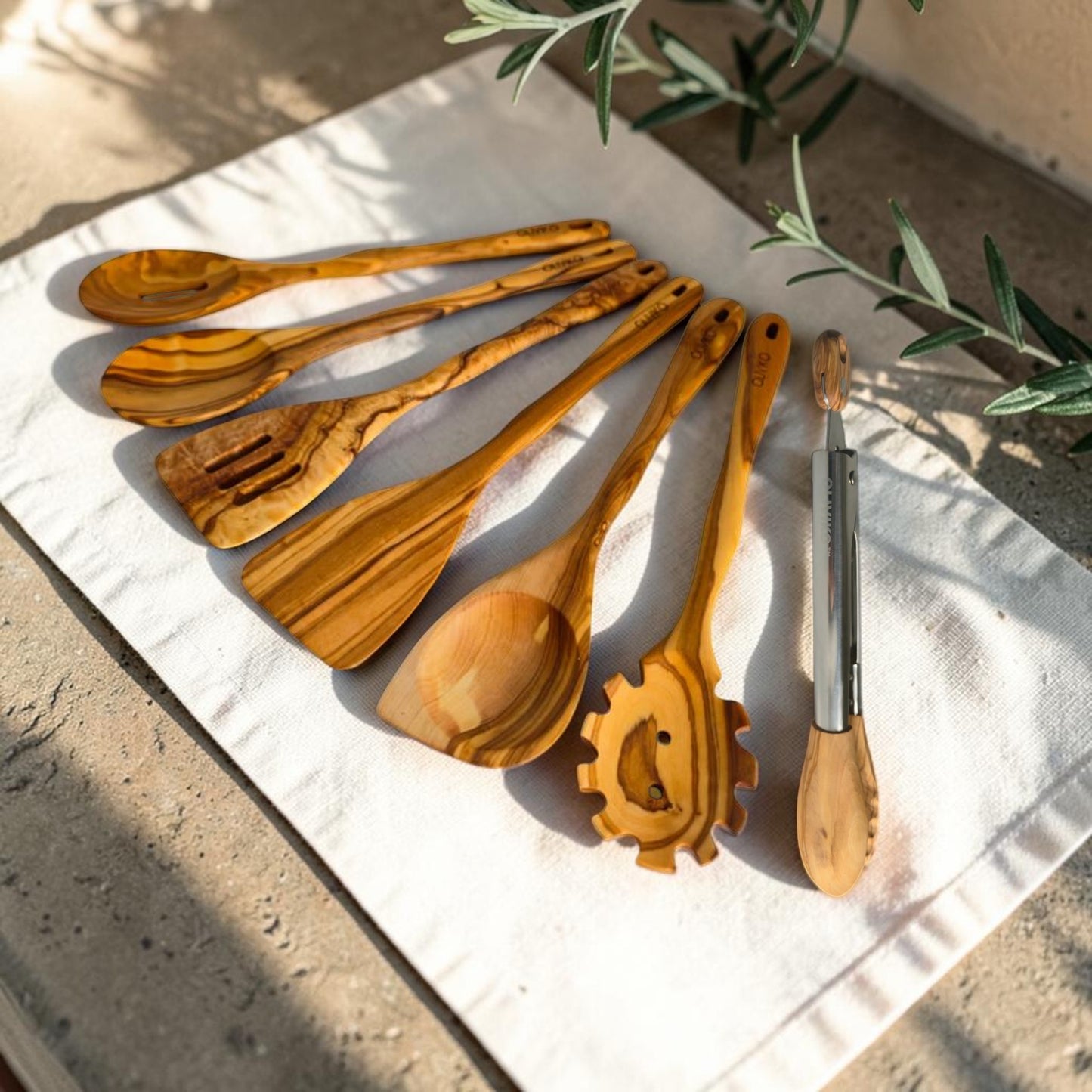 OLIVIKO Olive Wood Pasta & Cooking Set – 7 Piece with Salad Tongs