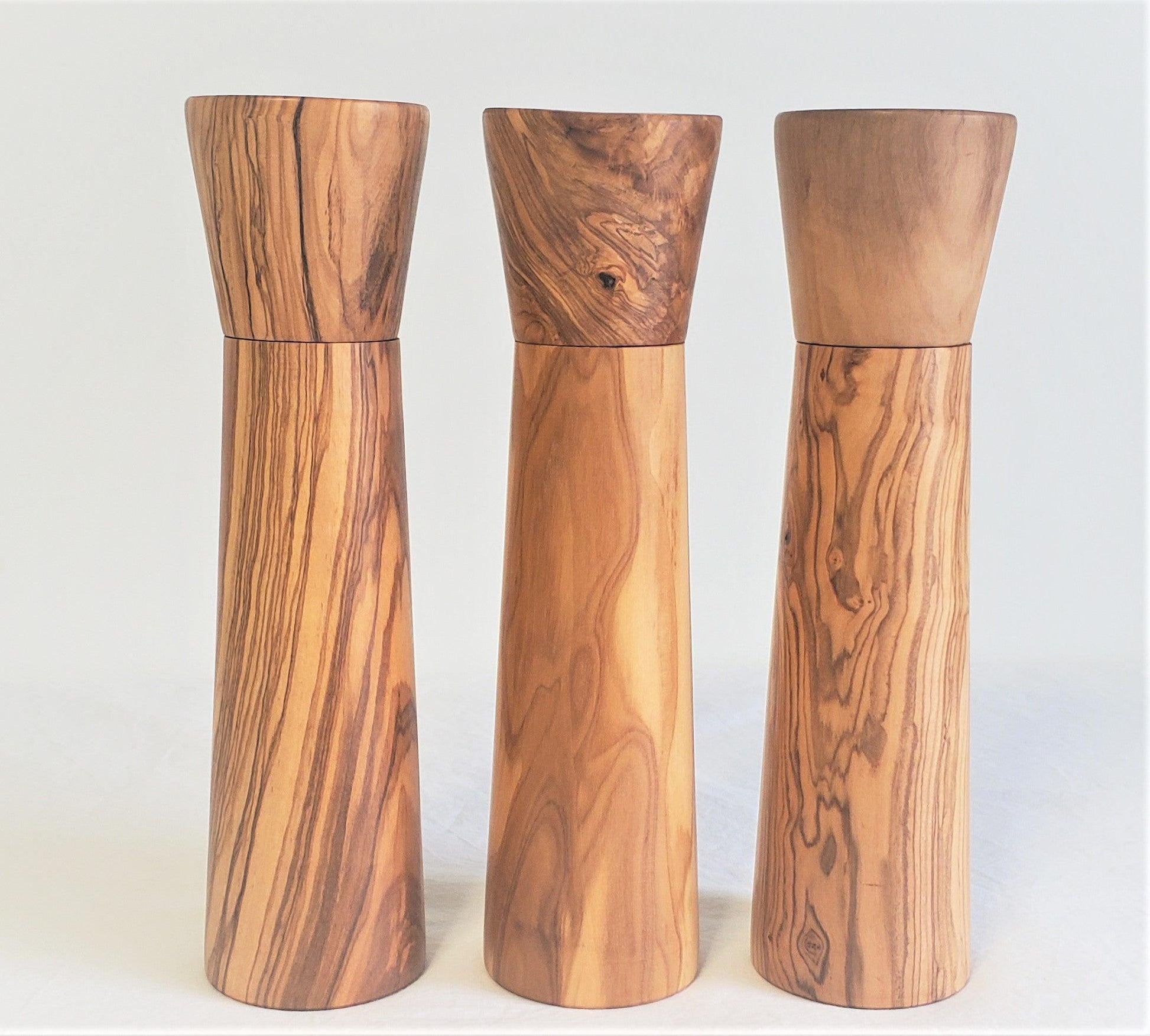 SMALL OLIVE WOOD PEPPER MILL